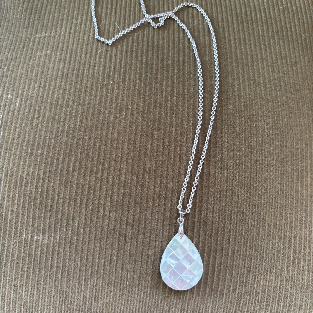 Elegant Silver Teardrop Necklace